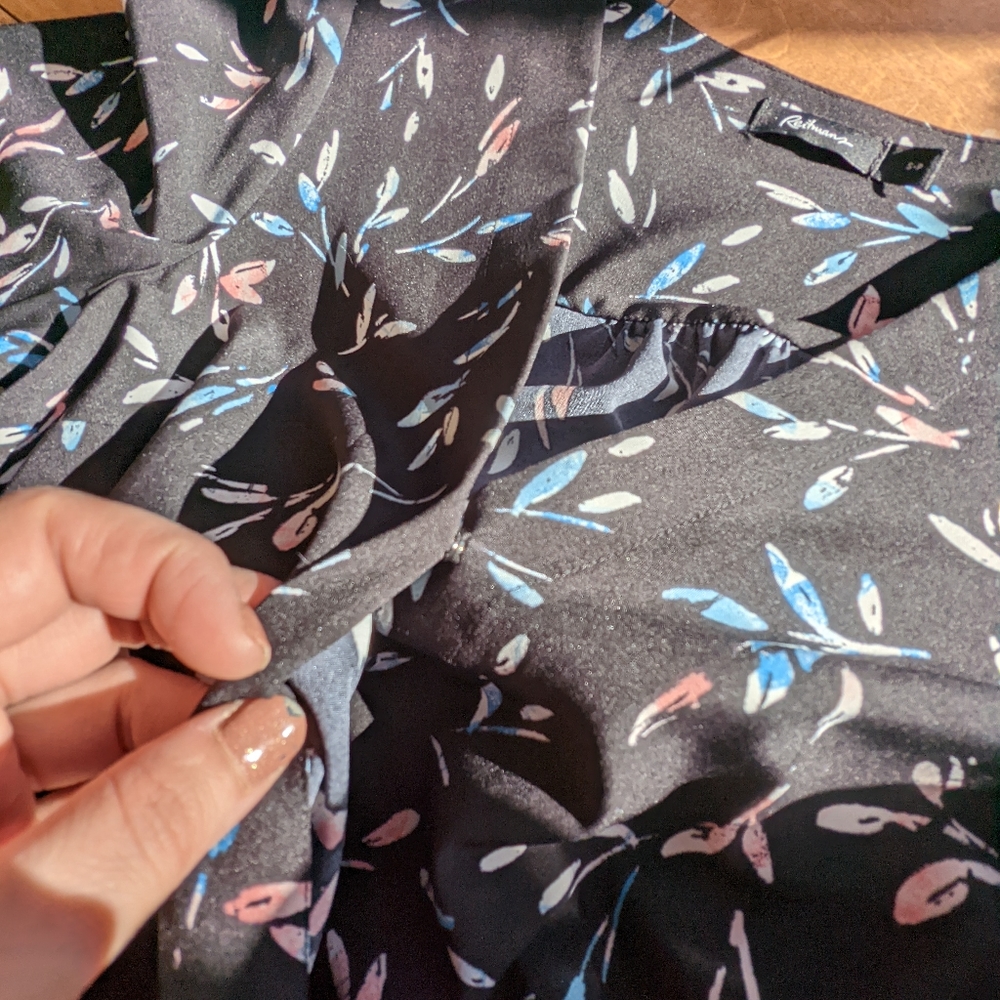 REITMANS - Floral Print Jump Suit - Picture 7 of 12
